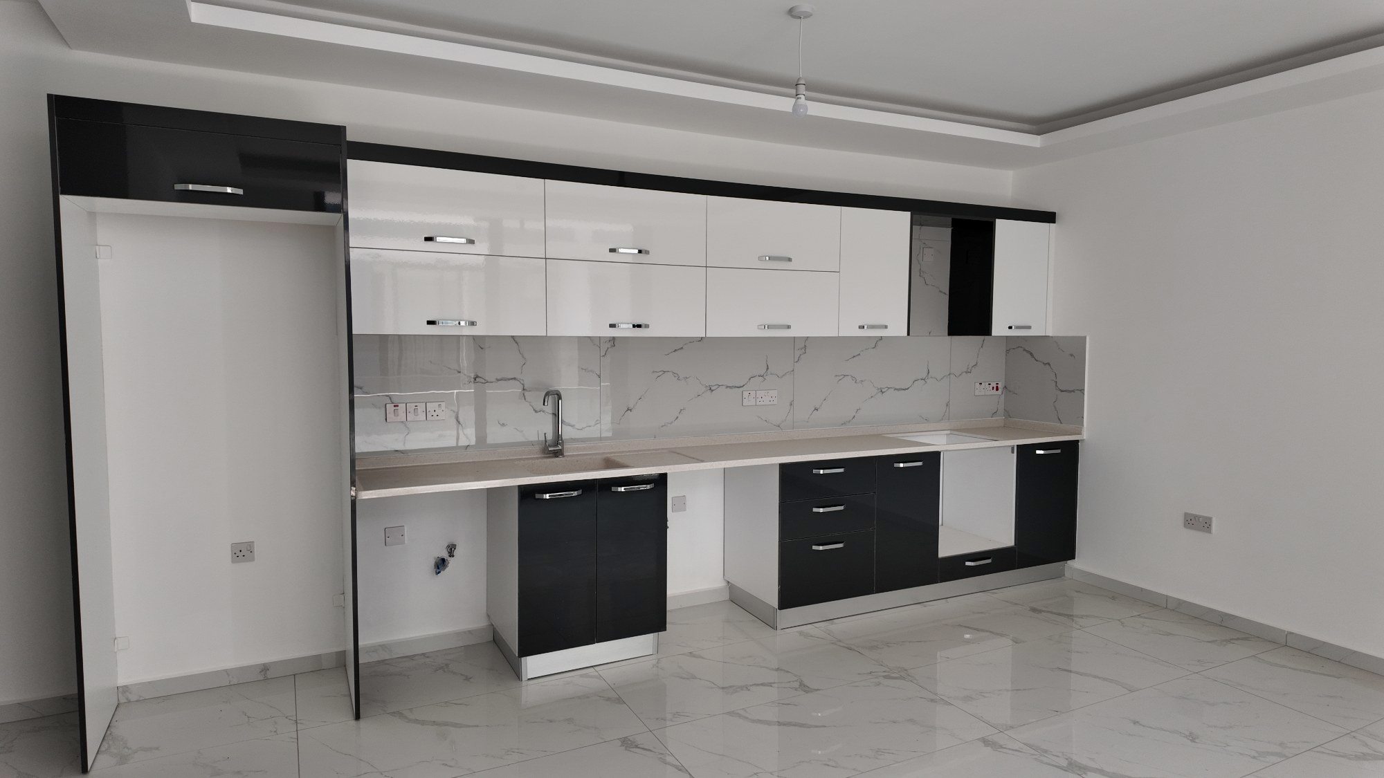 GRAND SAPPHIRE YANINDA! MERKEZİ KONUMDA SIFIR 2+1 KİRALIK DAİRE – SUN CITY, LONG BEACH !!!