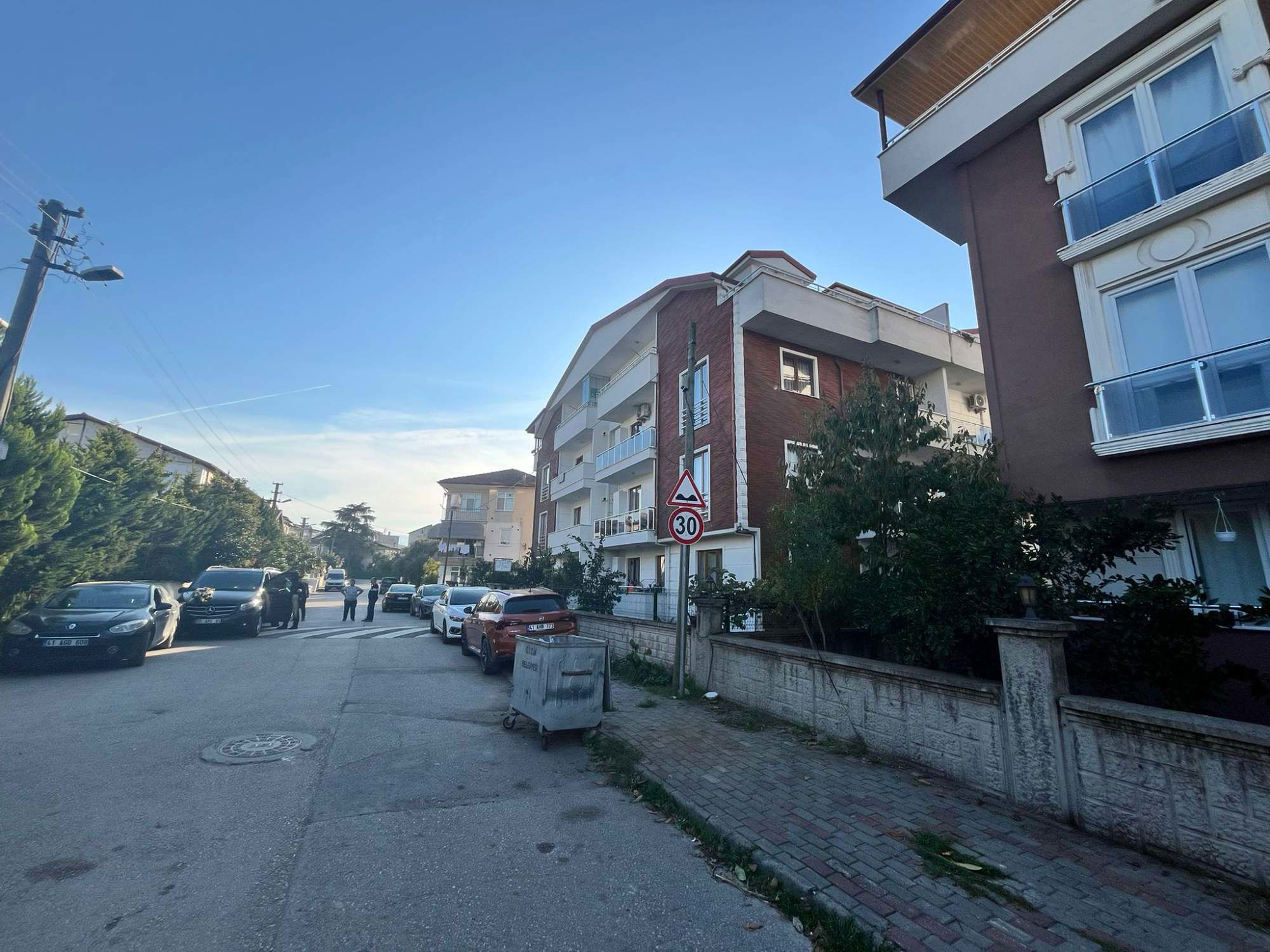 RE/MAX ÇAKRA' DAN ÇIFTLIK MAHALLESI SATILIK FIRSAT YÜKSEK GIRIŞ