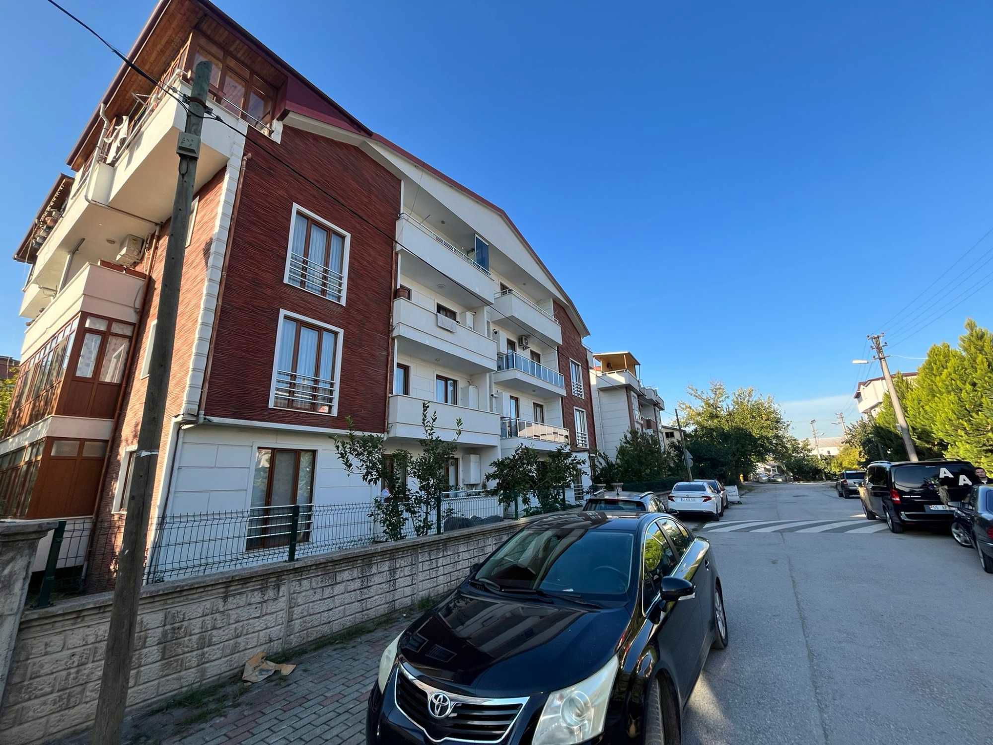 RE/MAX ÇAKRA' DAN ÇIFTLIK MAHALLESI SATILIK FIRSAT YÜKSEK GIRIŞ