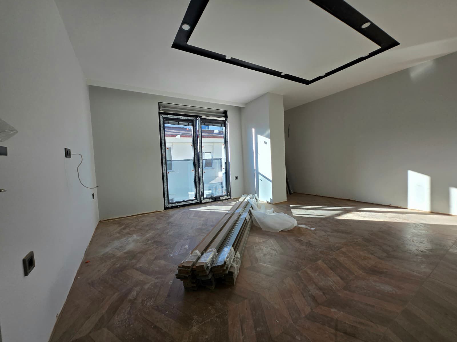 MURATPAŞA VARLIK MAHALLESİ'NDE 4+1 DUBLEX SATILIK DAİRE