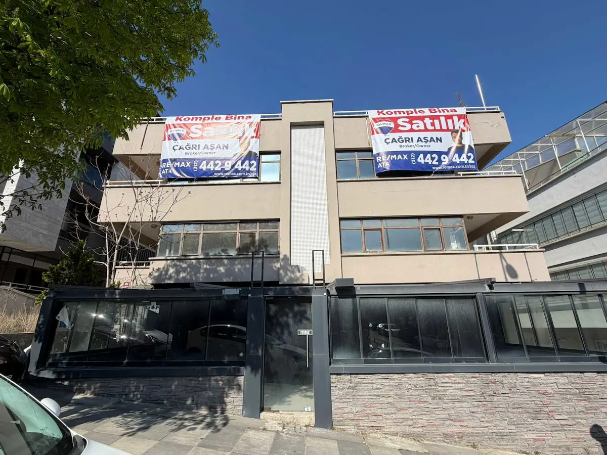 GOP REŞİT GALİP CADDESİ 610M2 ARSA ÜZERİ 2000M2 KOMPLE BİNA