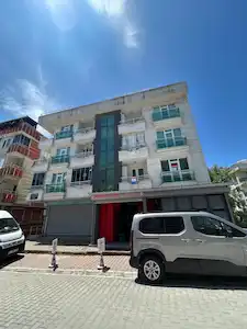 ESENYURT AKÇABURGAZ MERKEZDE İSKANLI 3+1 ÖN CEPHE SATILIK DAİRE