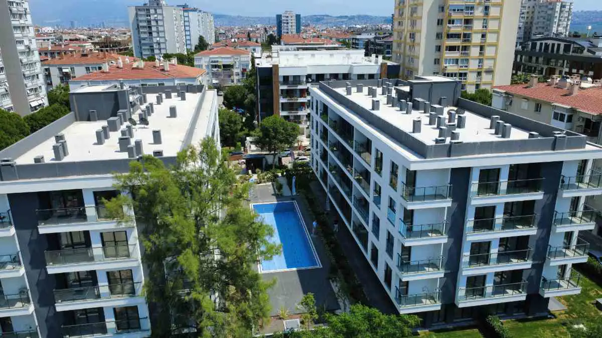 BOSTANLI 1+1  KIRALIK SIFIR DAIRE SITE IÇI TRADEMARK SENSE