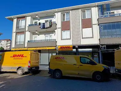 RE/MAX MAVİ'DEN KARASU MERKEZDE GENİŞ, ULTRA LÜX 3+1 DAİRE
