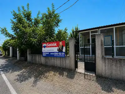 191 KEMALPAŞA ARMUTLU’DA ANA YOL ÜZERİ | KONTEYNERLİ MİNİK BAHÇE