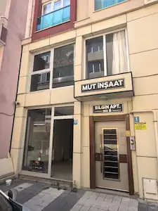 ŞEYHSINAN'DA MERKEZI LOKASYONLU SATILIK DÜKKAN