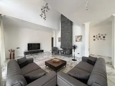 BODRUM YALIKAVAK’TA KİRALIK  EŞYALI 3+1 MÜSTAKİL VİLLA