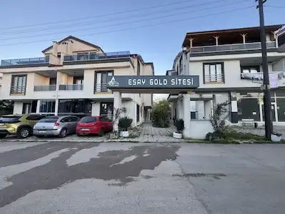 BAŞISKELE SAHIL'DE EŞSIZ LOKASYONDA SATILIK 2+1 YÜKSEK GIRIŞ