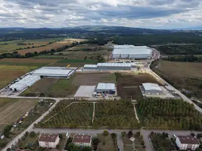 KARTEPE'DE OTABANA YAKIN 2.971 M² BACALI SANAYİ İMARLI ARSA