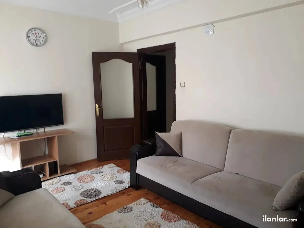 İSTIKLAL MAHALLESINDE MERKEZE YAKIN SATILIK 3+1 DAIRE
