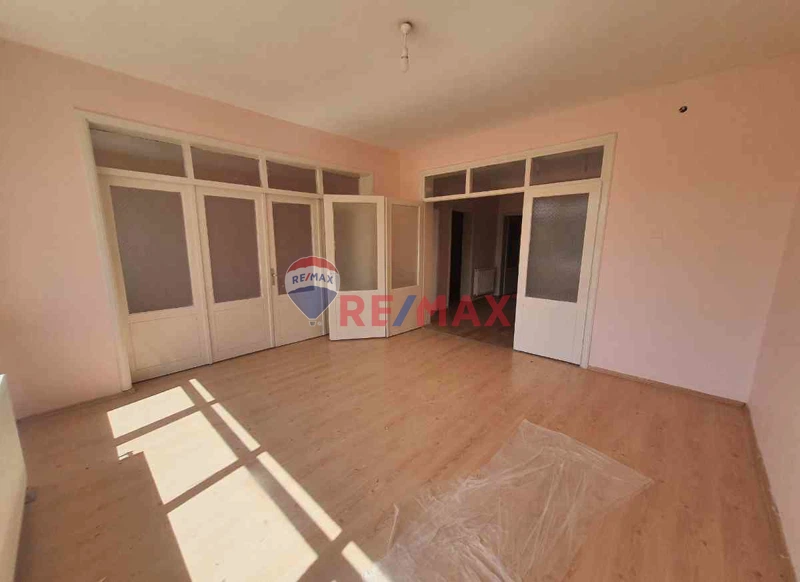 REMAX DOĞU'DAN NAİLBEY MAH.BAĞLAR SOKAKTA KİRALIK 3+1 DAİRE