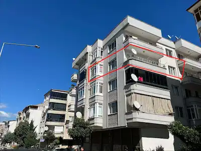 RE/MAX ŞEHİR 2 YALOVA MERKEZ DE SATILIK 2+1 ARA KAT DAİRE