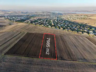 TEPEKENT VİLLALAR BÖLGESİNE CEPHE 8 DÖNÜM ARSA