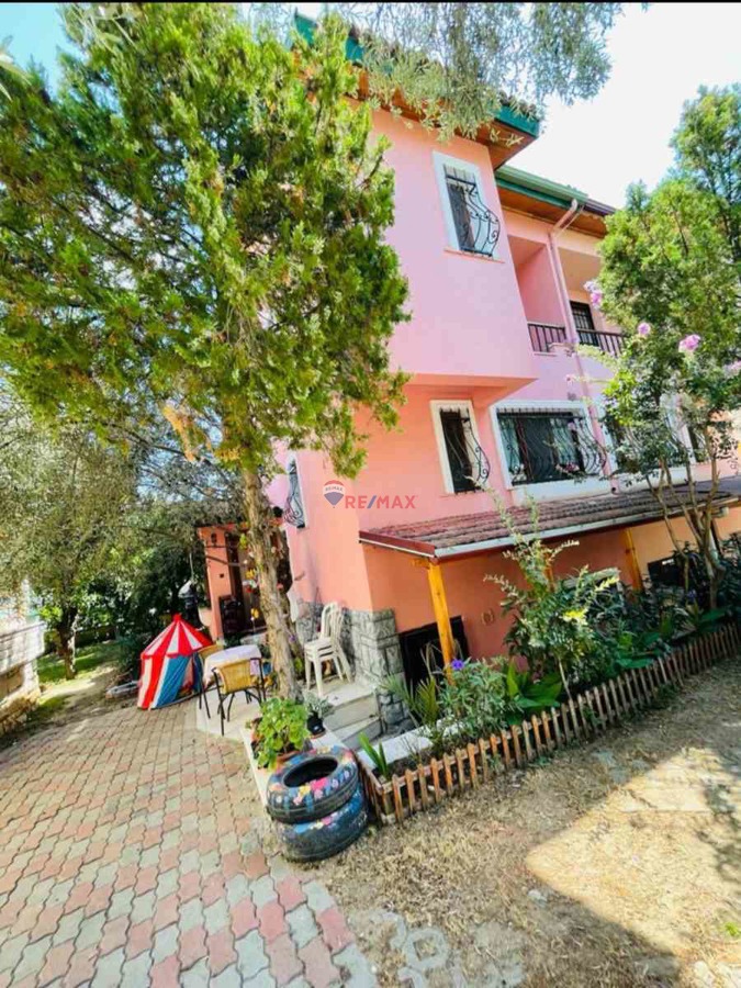 ALTINOLUK KOCADERE MEVKİNDE SATILIK VİLLA VE ARSA TAPUSU