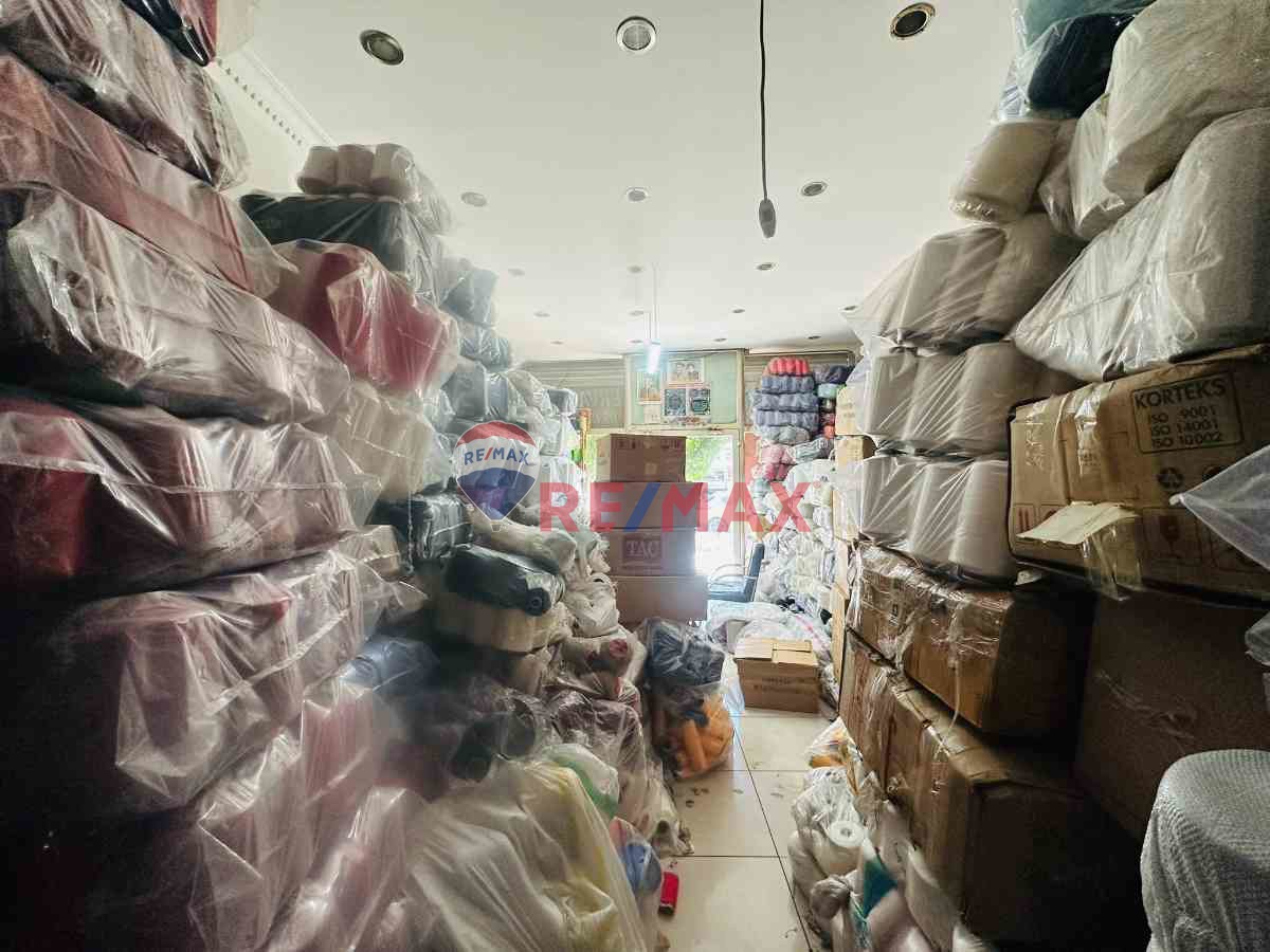 VATAN MAHALLESİ'NDE CADDEYE CEPHE 180 M² SATILIK DÜKKAN