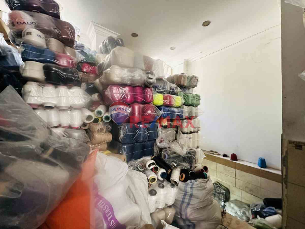 VATAN MAHALLESİ'NDE CADDEYE CEPHE 180 M² SATILIK DÜKKAN