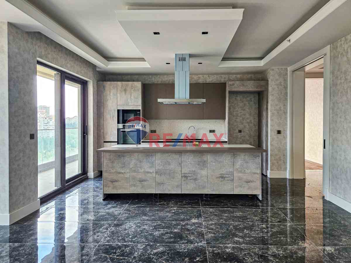 REMAX EMRE KOÇ - BİLKENT PARK JOVEN SATILIK 4+1 DAİRE