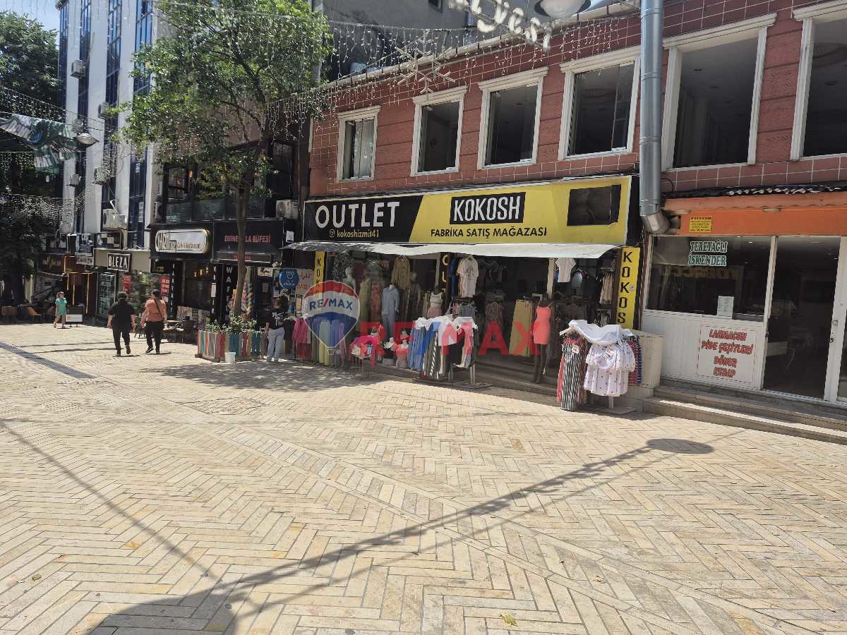 REMAX ÇARŞI OFİSİ'DEN FETHİYE CADDESİ'NDE DEVREN KİRALIK DÜKKAN