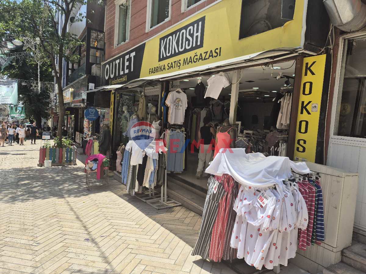 REMAX ÇARŞI OFİSİ'DEN FETHİYE CADDESİ'NDE DEVREN KİRALIK DÜKKAN