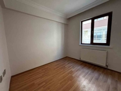 KİRALIK DAİRE İLKER CADDESI ÜZERİNDE 3+1 BOŞ YAPILI BOYALI OTURUMA HAZIR  