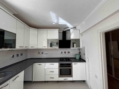 KİRALIK DAİRE İLKER CADDESI ÜZERİNDE 3+1 BOŞ YAPILI BOYALI OTURUMA HAZIR  