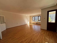 KİRALIK DAİRE İLKER CADDESI ÜZERİNDE 3+1 BOŞ YAPILI BOYALI OTURUMA HAZIR  