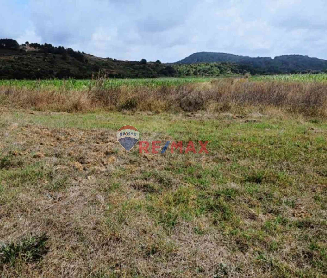 ERDAL TURAN'DAN AĞVA BUCAKLI'DA 950 M2 DÜZ ARAZI