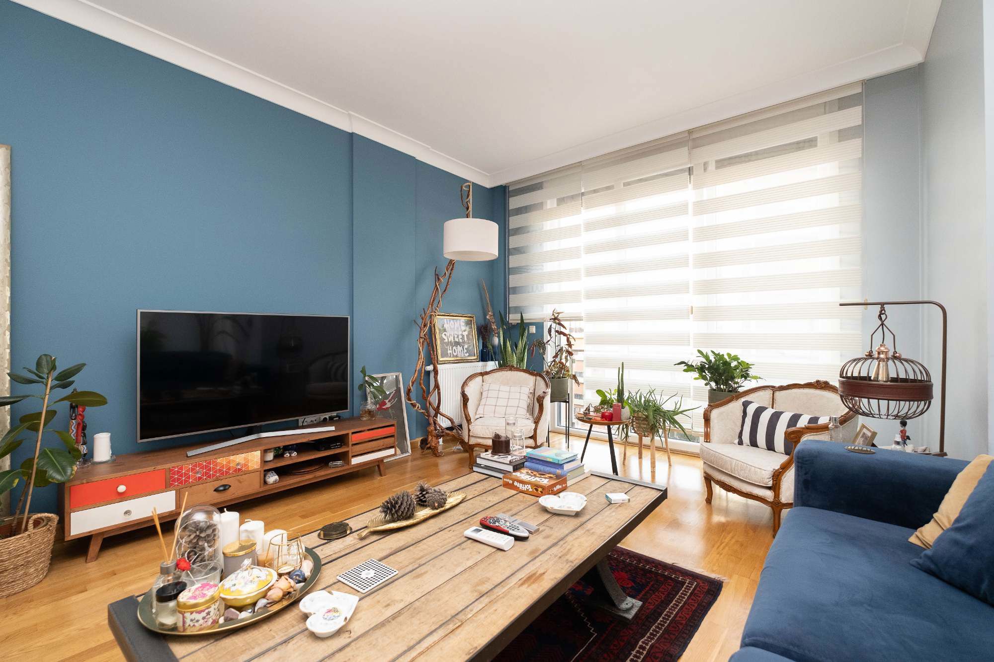 ERENKÖY & ABDÜLHALIK RENDA SOKAKTA, SATILIK BALKONLU DAIRE- BOŞ- 