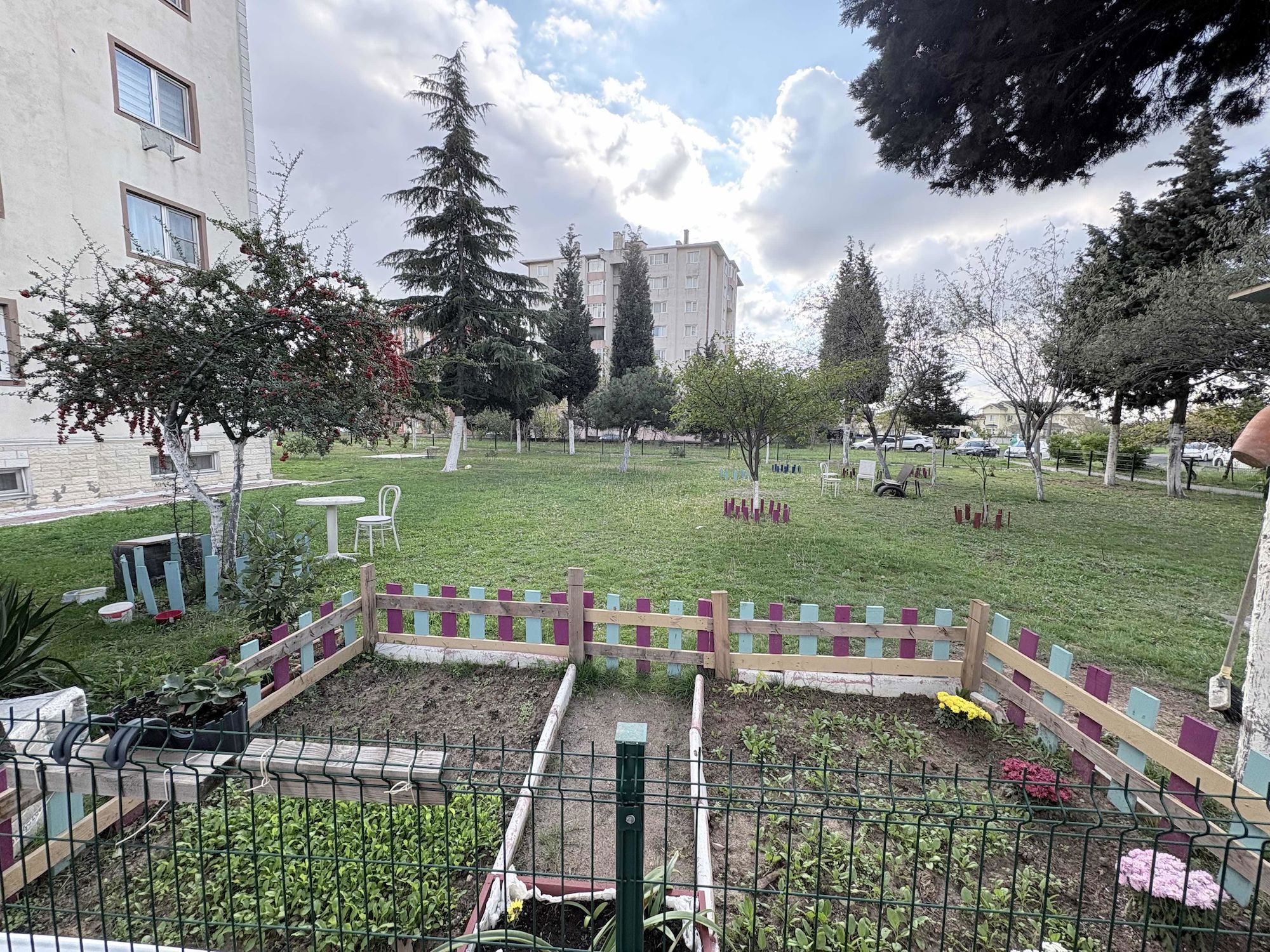 REMAX LAND DEN BELEDİYE KONUTLARINDA 3+1 SATILIK DAİRE