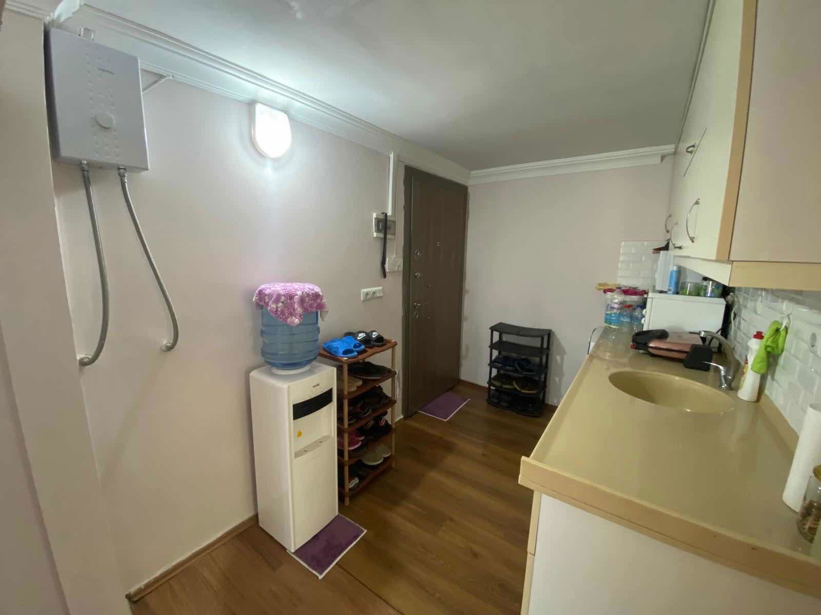 ACİL SATILIK! ÇAMLIK’TA DENİZ & DOĞA MANZARALI 2+1 ÇATI KATI – DENİZE 250 M!