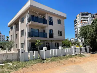 AYDOĞMUŞ MAH. ARA KATTA AYRI MUTFAKLI 2+1 SATILIK DAIRE