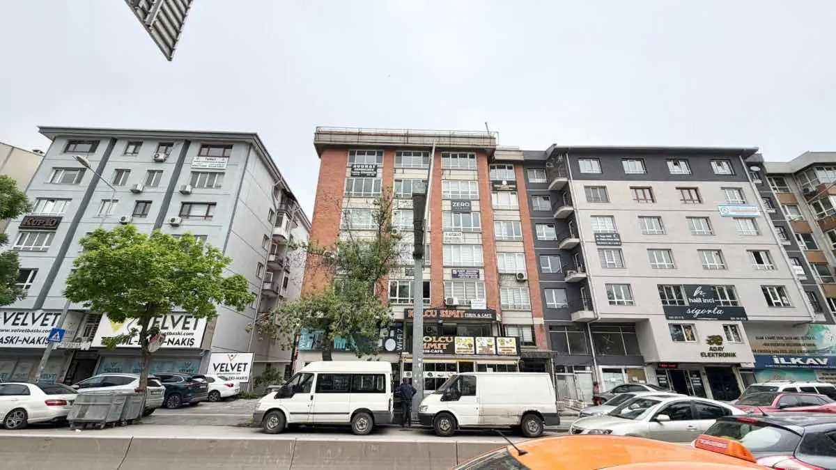 STRAZBURG CADDESI’NDE KIRALIK 1+1 BÜRO | ASANSÖRLÜ, KAPICILI, MASRAFSIZ OFIS ✨