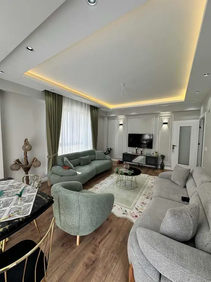 BAŞISKELE BARBAROS’TA ASANSÖRLÜ MODERN 3 + 1 DAIRE