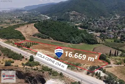 REMAX ŞEHİR'DEN ÇINARCIK KOCADERE KÖYÜ'NDE SATILIK ARSA VE TARLA