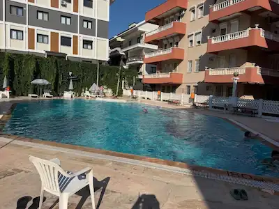 DİDİM’DE HAVUZLU EŞYALI 3+1 SATILIK DAİRE