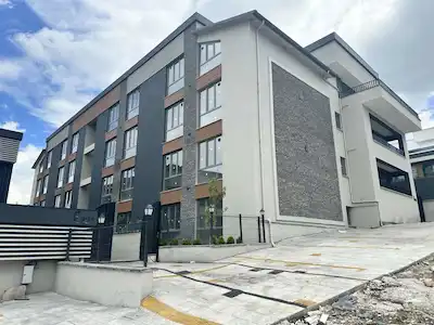 KABAOĞLUNDA 1+1 SATILIK DAİRE