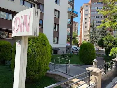 MUHSİN YAZICIOĞLU CADDESİNDE KİRALIK 3+1 OFİS | 1. KAT | YERDEN ISITMA