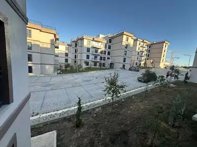 SARIGAZI TOKİ EVLERII'NDE 2 + 1 ARA KAT DAIRE