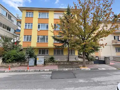 ÇANKAYA TINAZTEPE’DE MERKEZİ KONUMDA 3+1 SATILIK DAİRE