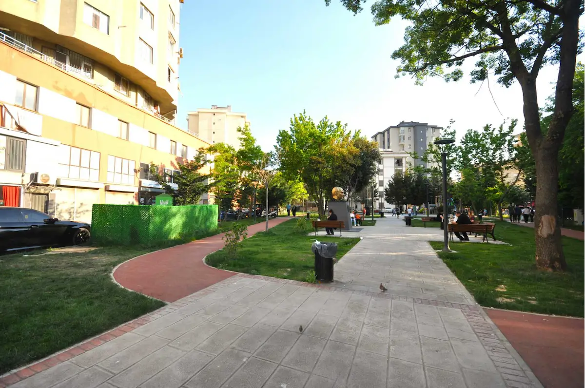 KÜÇÜKBAKKALKÖY KASTELLİ SİT. 13.KAT MANZARALI AYRI MUTFAKLI 2+1 2
