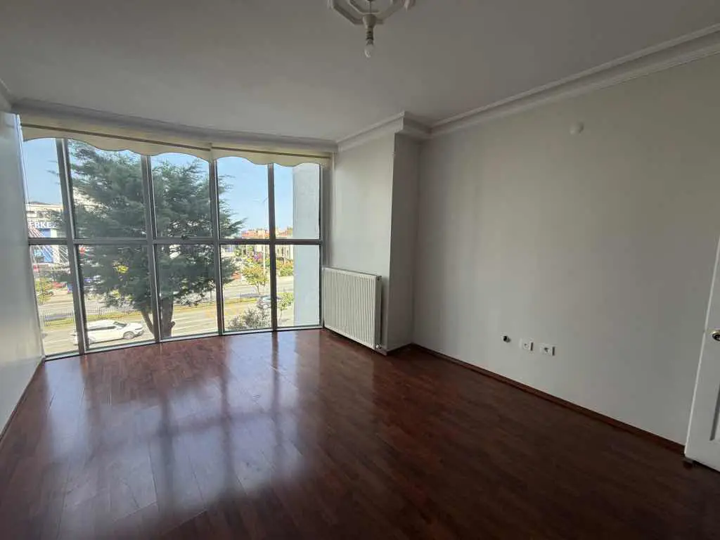 ATATÜRK BULVARI CEPHELİ 145 M² 3+1 DENİZ MANZARALI KİRALIK DAİRE