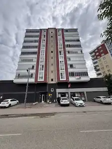 SAMSUN İLKADIM’DA 3+1 | 150 M² NET | 2 BANYO, 3 WC, BALKON TERASLI DAİRE EMİNEVİME UYGUN