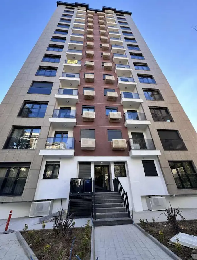 BOSTANCI MODERN SİTESİNDE 2+1 SATILIK DAİRE