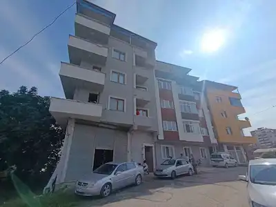 ARSİN FATİH MAHALLESİ'NDE ANAYOLA 60METRE TAVANI YÜKSEK DEPO