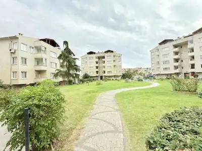 ÜSKÜDAR ÇAMLICA AYIŞIĞI SİT.PEYZAJ CEPHELİ KİRALIK DUBLEKS DAİRE