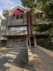 GAZİOSMANPAŞA SEYYAH SOKAK’TA 5+1 SATILIK, TERASLI VE MANZARALI DUBLEKS
