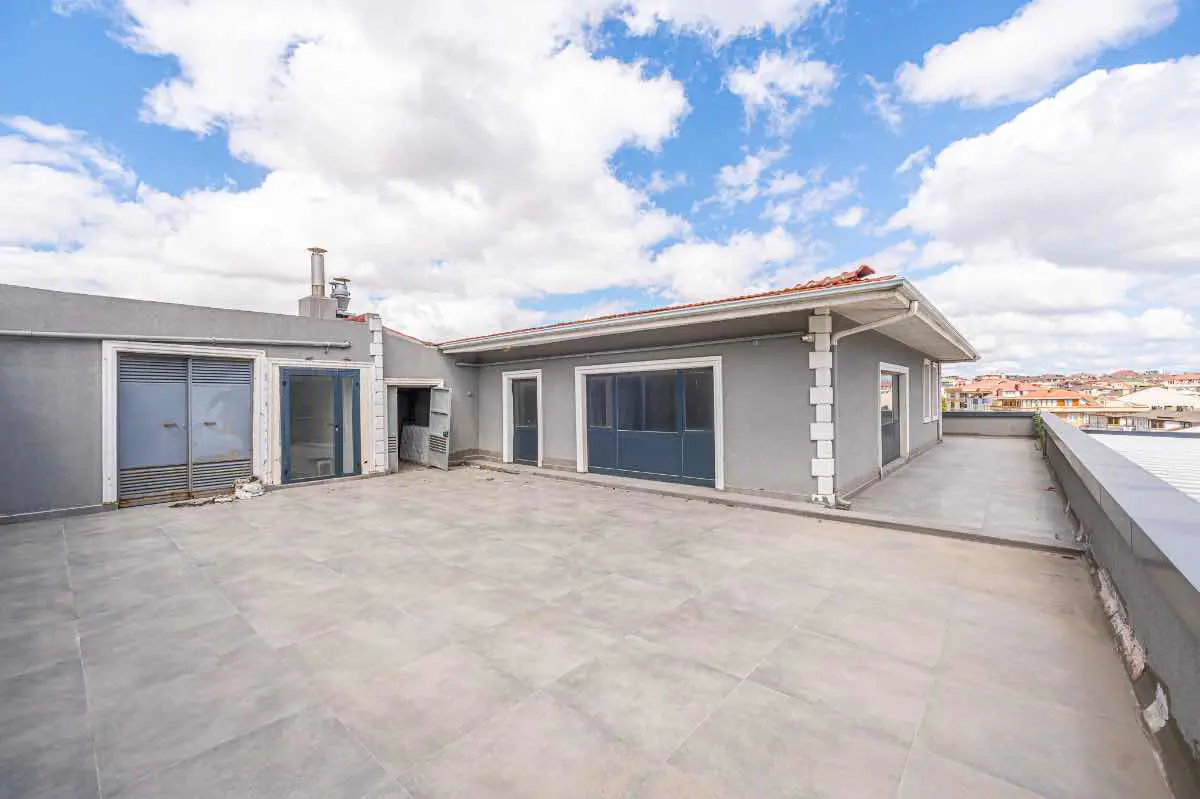 Property image 16