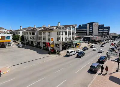 FSM CAD. ÜZERİ ASANSÖRLÜ 2+1 KİRALIK OFİS KATI