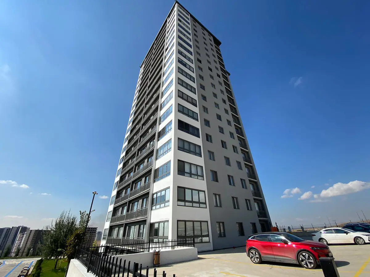 KATRE 2 DE FULL YAPILI YÜKSEK KAT 4,5+1 SATILIK DAİRE