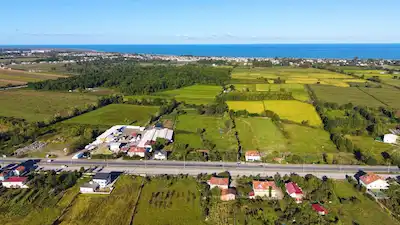HÜSEYIN BOYLU'DAN DEREKÖY'DE ANA YOLA 3. PARSEL 9.085 M² TARLA